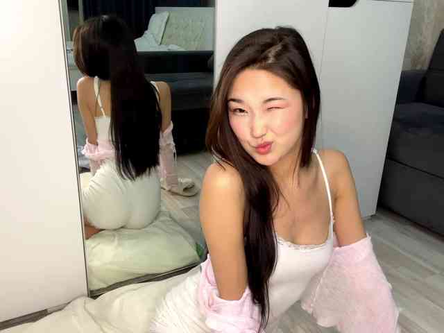very-hot-japanes... Live Webcam on BongaCams