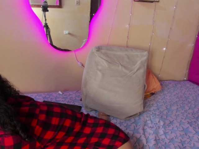 DaliaKhemu live cam on BongaCams