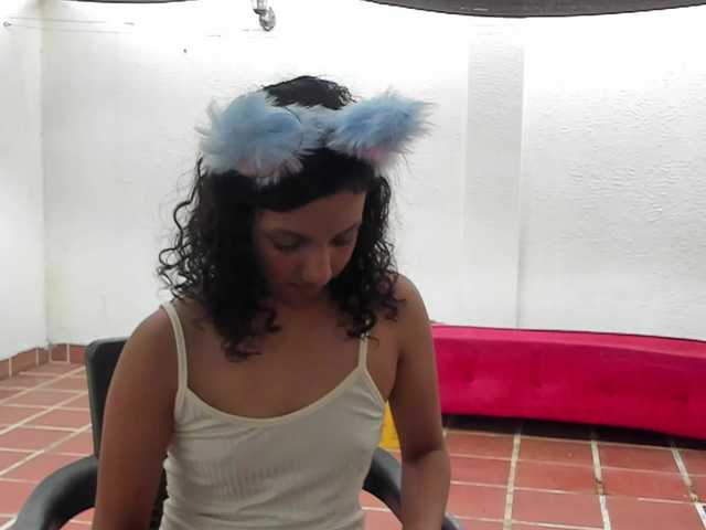 DaliaKhemu live cam on BongaCams