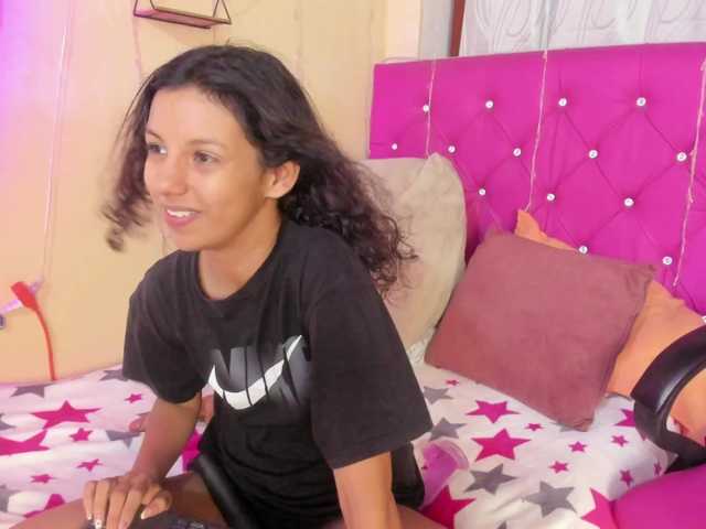 DaliaKhemu live cam on BongaCams