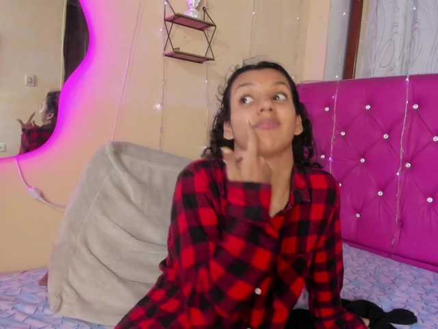 DaliaKhemu live webcam show