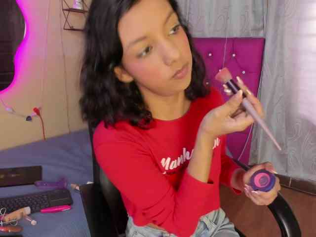 DaliaKhemu webcam