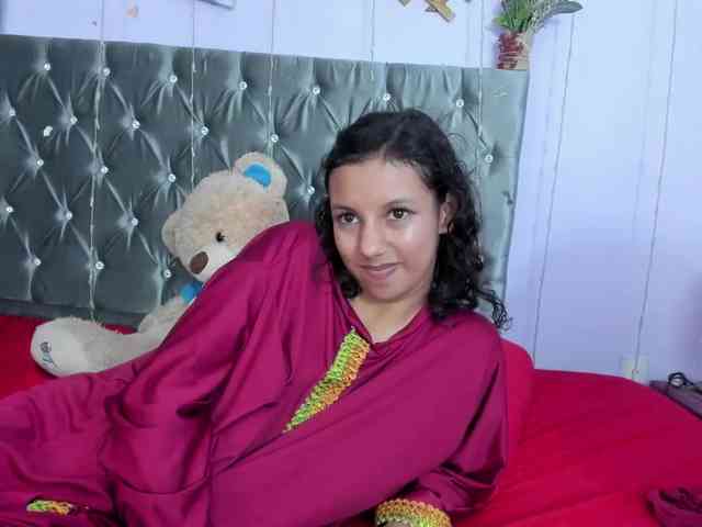 DaliaKhemu webcam