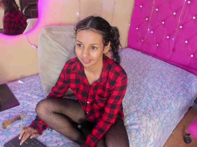 DaliaKhemu webcam