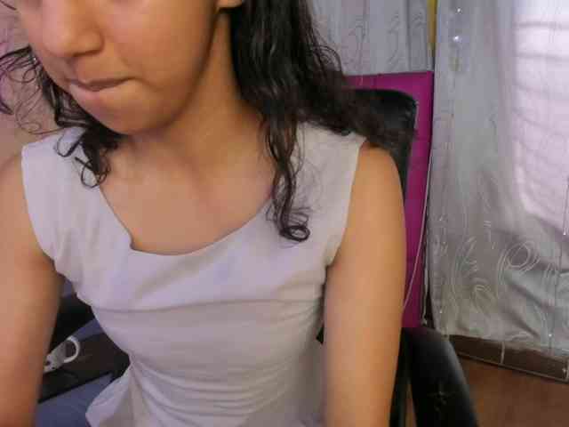 DaliaKhemu webcam
