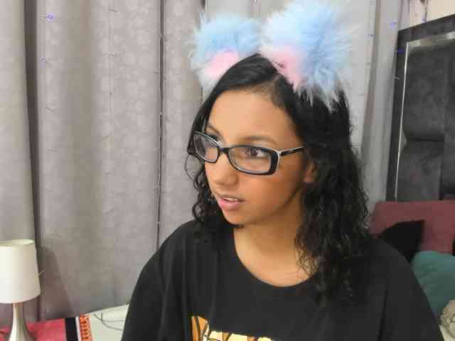 DaliaKhemu webcam