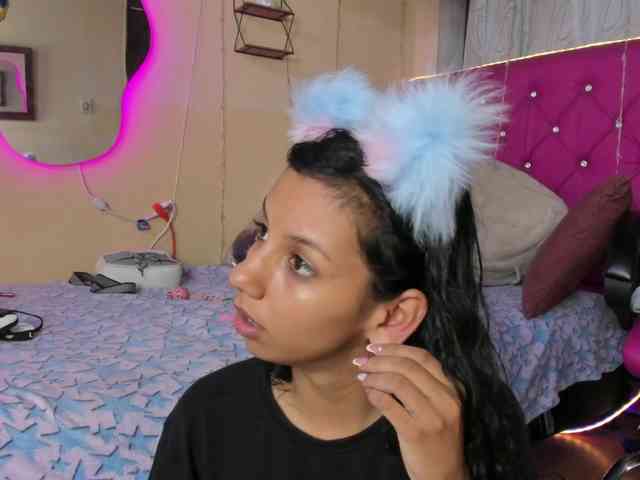 DaliaKhemu webcam