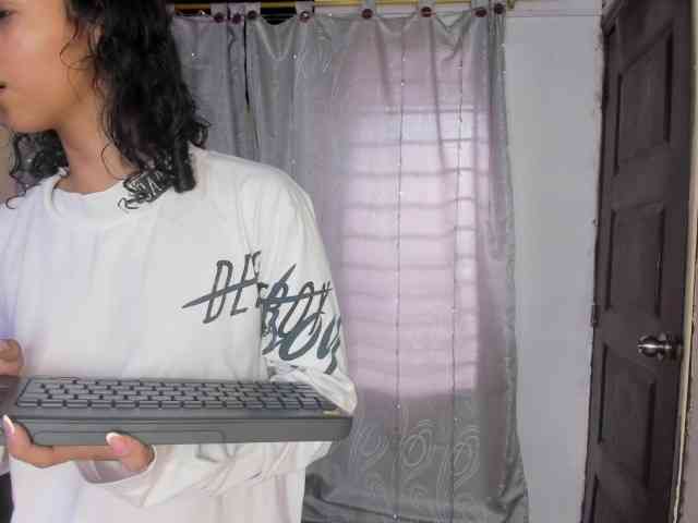 DaliaKhemu webcam