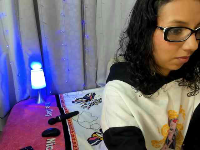 DaliaKhemu webcam