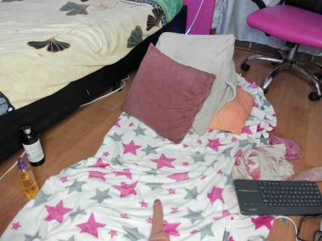 DaliaKhemu webcam