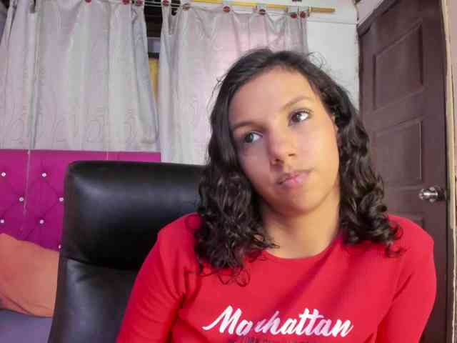 DaliaKhemu webcam