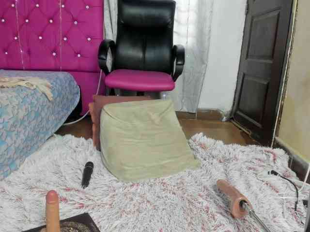 DaliaKhemu webcam