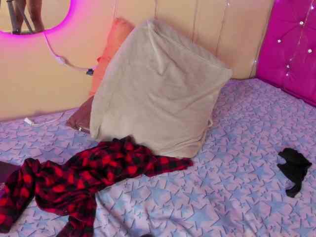 DaliaKhemu webcam