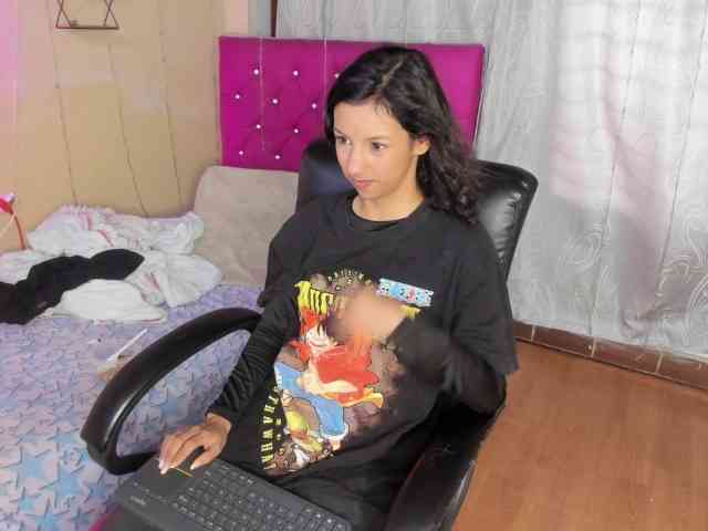 DaliaKhemu webcam