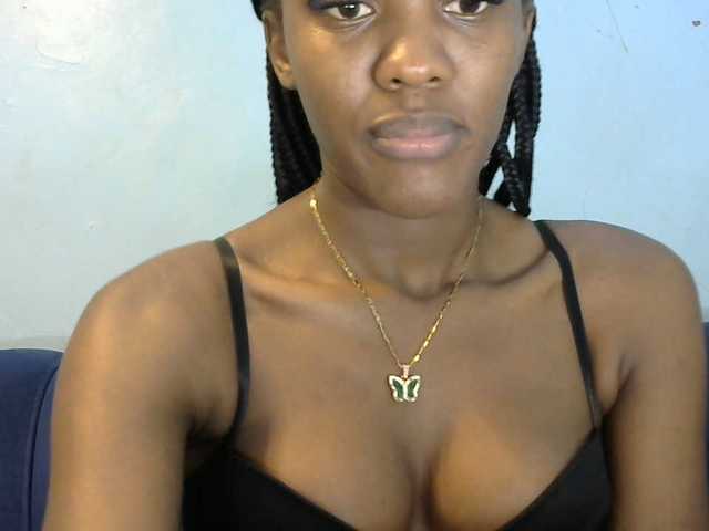 Trisha254 live cam on BongaCams