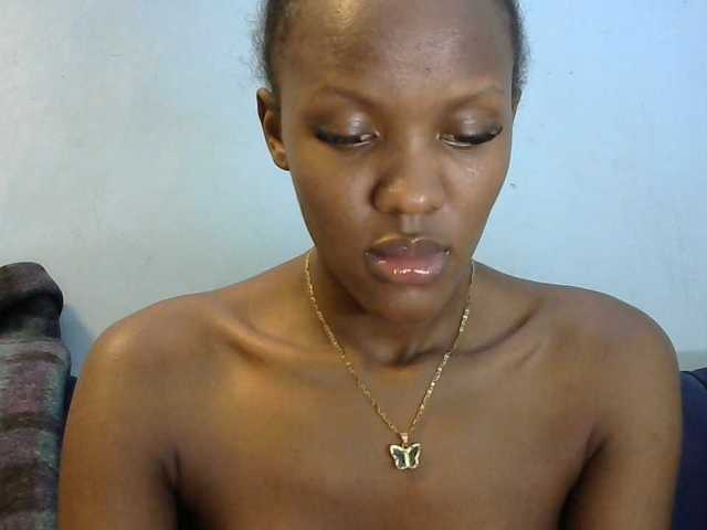 Trisha254 live cam on BongaCams