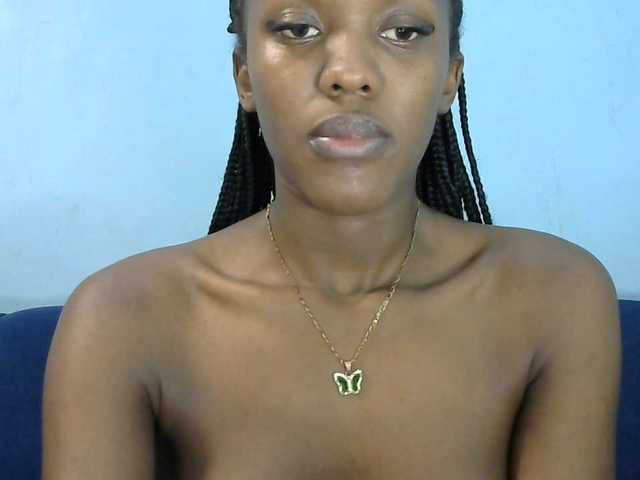 Trisha254 live cam on BongaCams