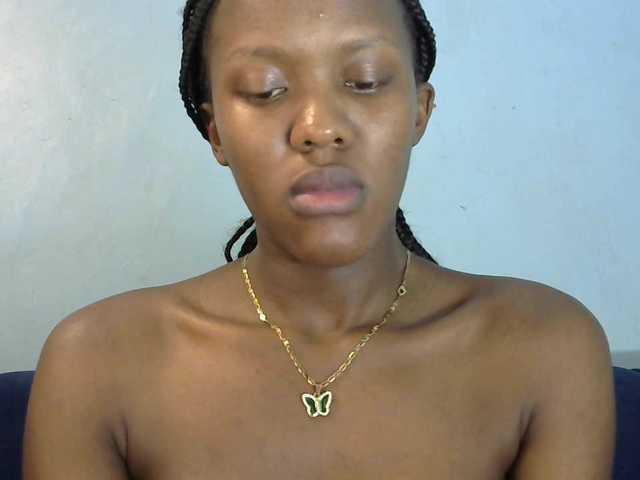 Trisha254 live cam on BongaCams