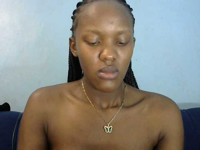 Trisha254 live cam on BongaCams