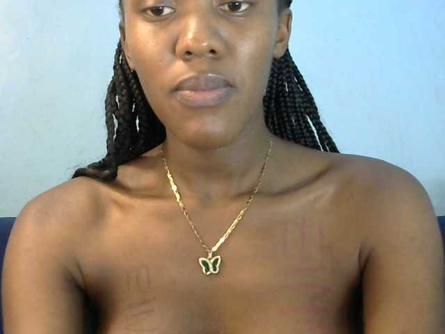 Trisha254 live cam on BongaCams