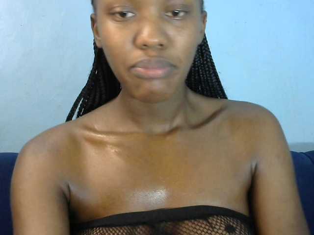 Trisha254 live cam on BongaCams