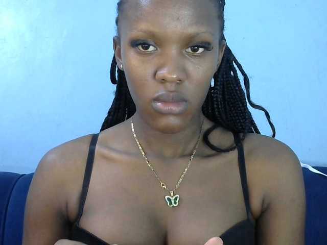 Trisha254 live cam on BongaCams