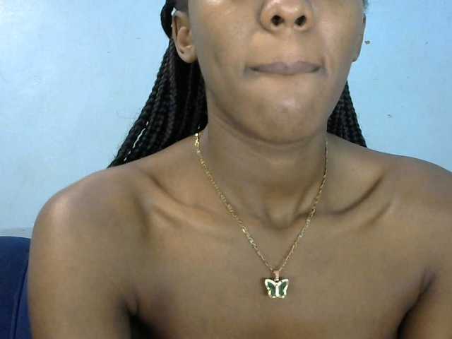 Trisha254 live cam on BongaCams