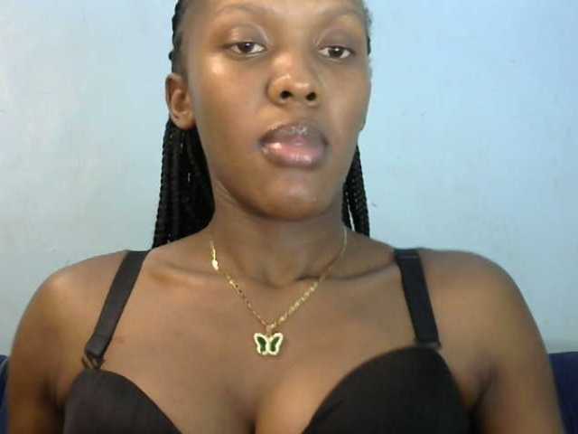 Trisha254 live cam on BongaCams
