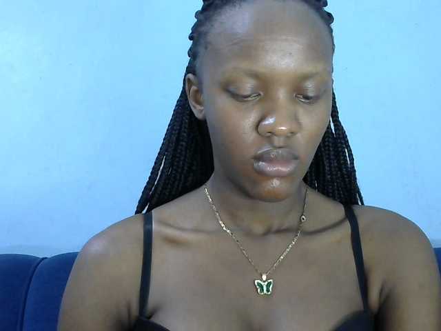 Trisha254 live cam on BongaCams