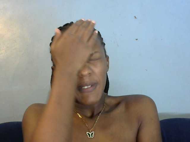 Trisha254 live cam on BongaCams