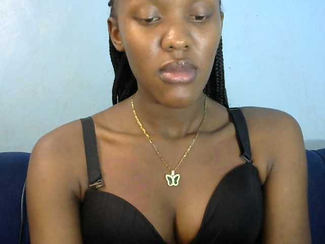 Trisha254 live cam on BongaCams