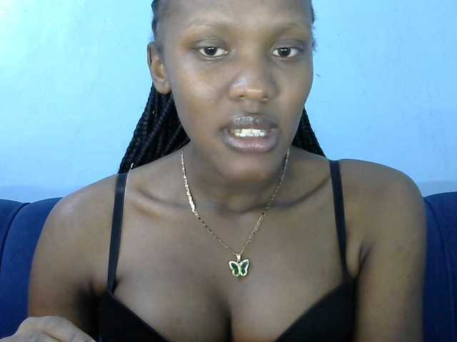 Trisha254 live cam on BongaCams