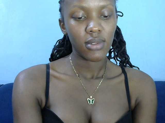 Trisha254 live cam on BongaCams