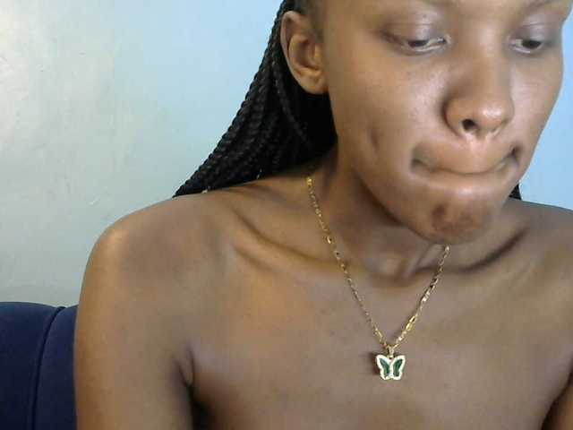 Trisha254 live cam on BongaCams