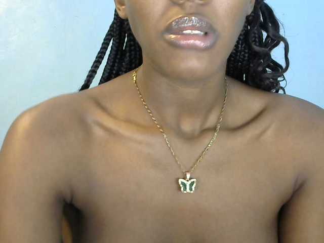 Trisha254 live cam on BongaCams