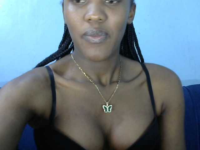 Trisha254 live cam on BongaCams