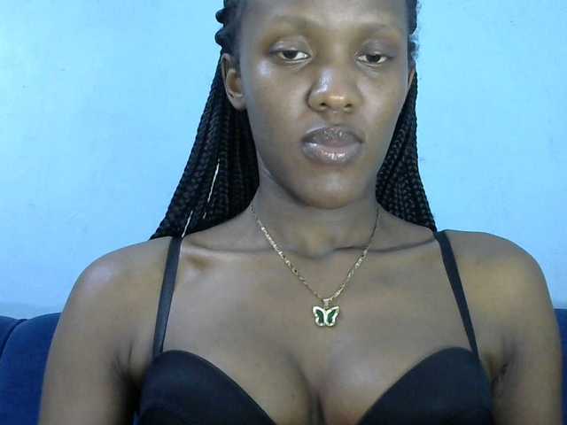 Trisha254 live cam on BongaCams