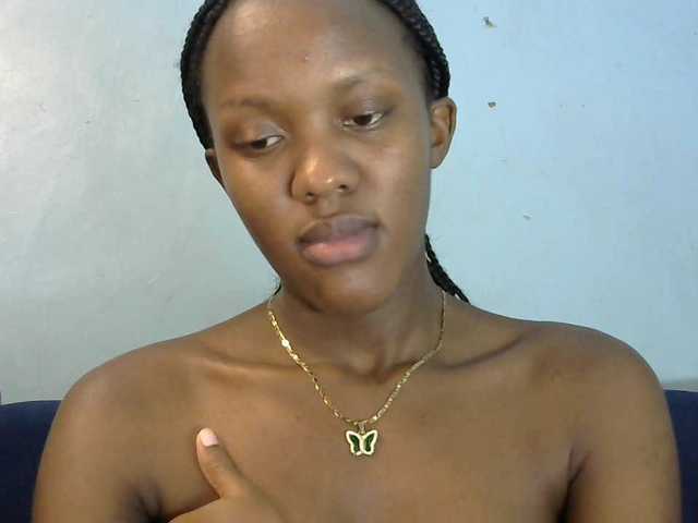 Trisha254 live cam on BongaCams
