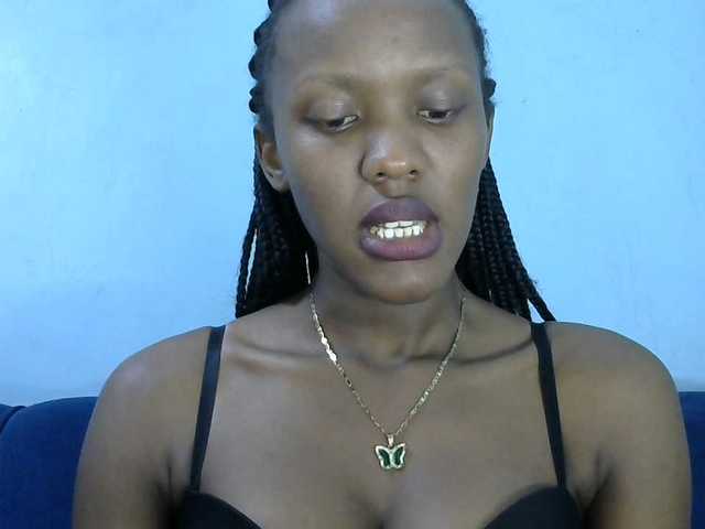 Trisha254 live cam on BongaCams