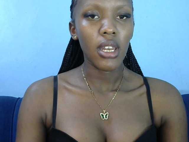 Trisha254 live cam on BongaCams