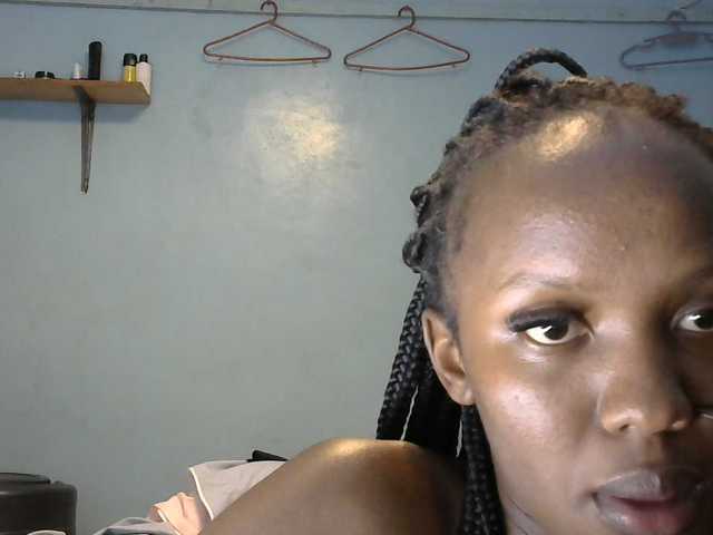 Trisha254 live cam on BongaCams