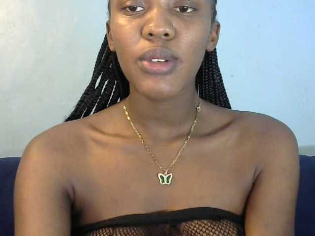 Trisha254 live cam on BongaCams