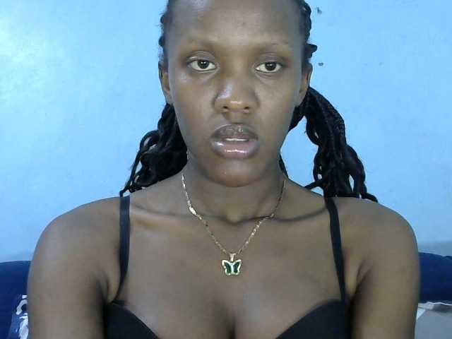 Trisha254 live cam on BongaCams