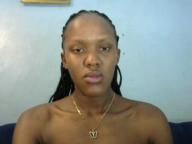 Trisha254 live cam on BongaCams