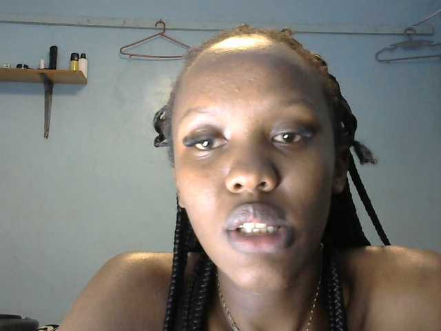 Trisha254 live cam on BongaCams