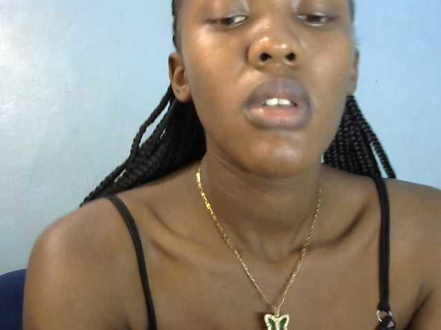 Trisha254 live cam on BongaCams
