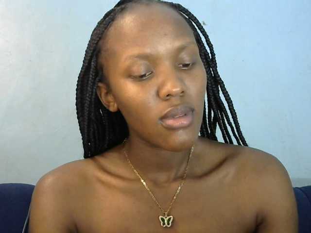 Trisha254 live cam on BongaCams