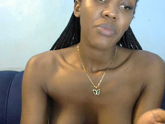 Trisha254 live cam on BongaCams