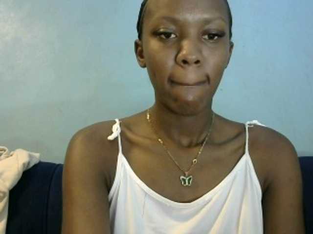 Trisha254 live webcam show