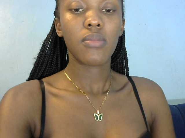 Trisha254 live cam on BongaCams
